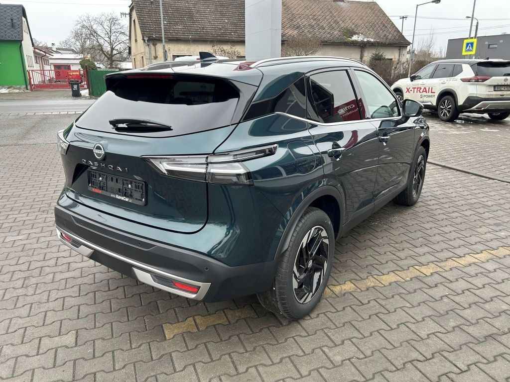Nissan Qashqai, 1.3DIG-T 158k AT N-Conn Cold - fotka 4