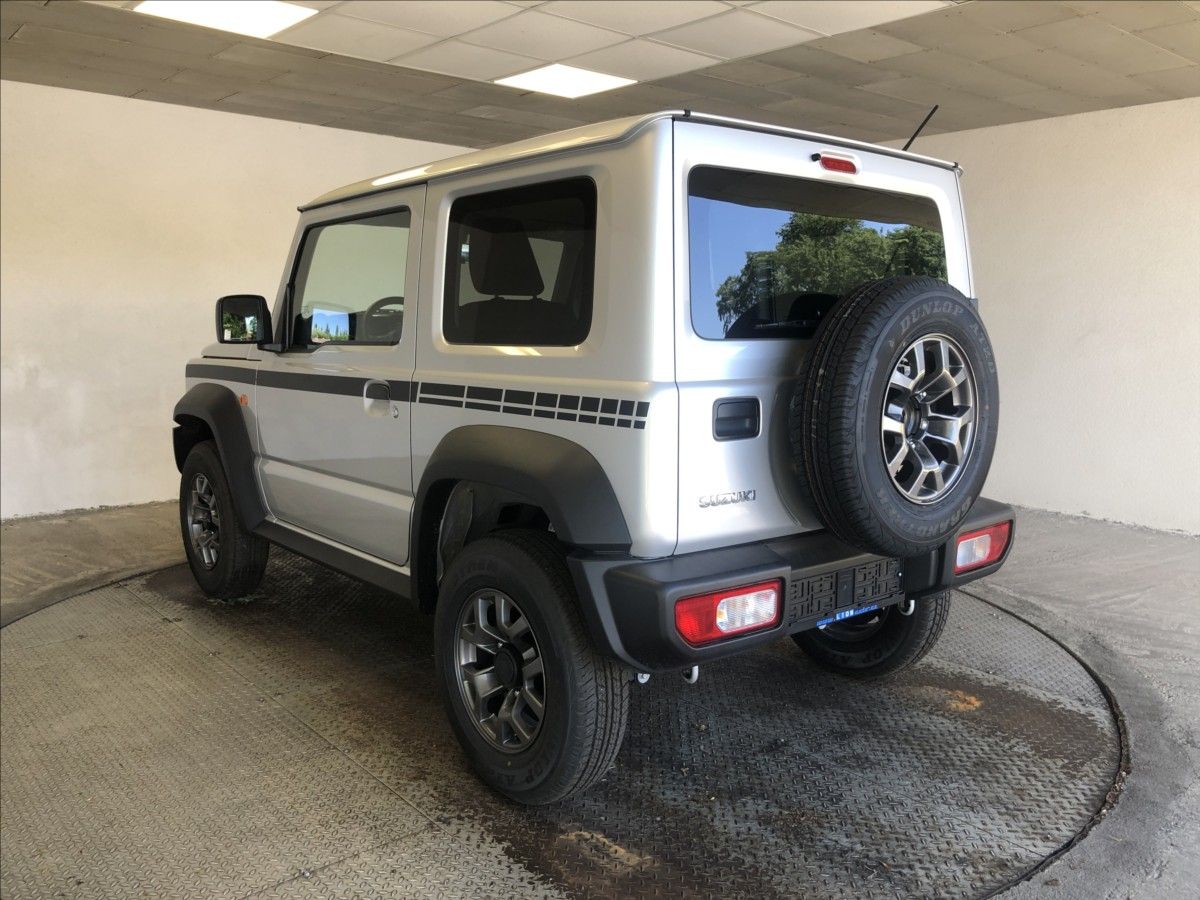 Suzuki Jimny, 1,5 VVT-i  4-místa skladem - fotka 5