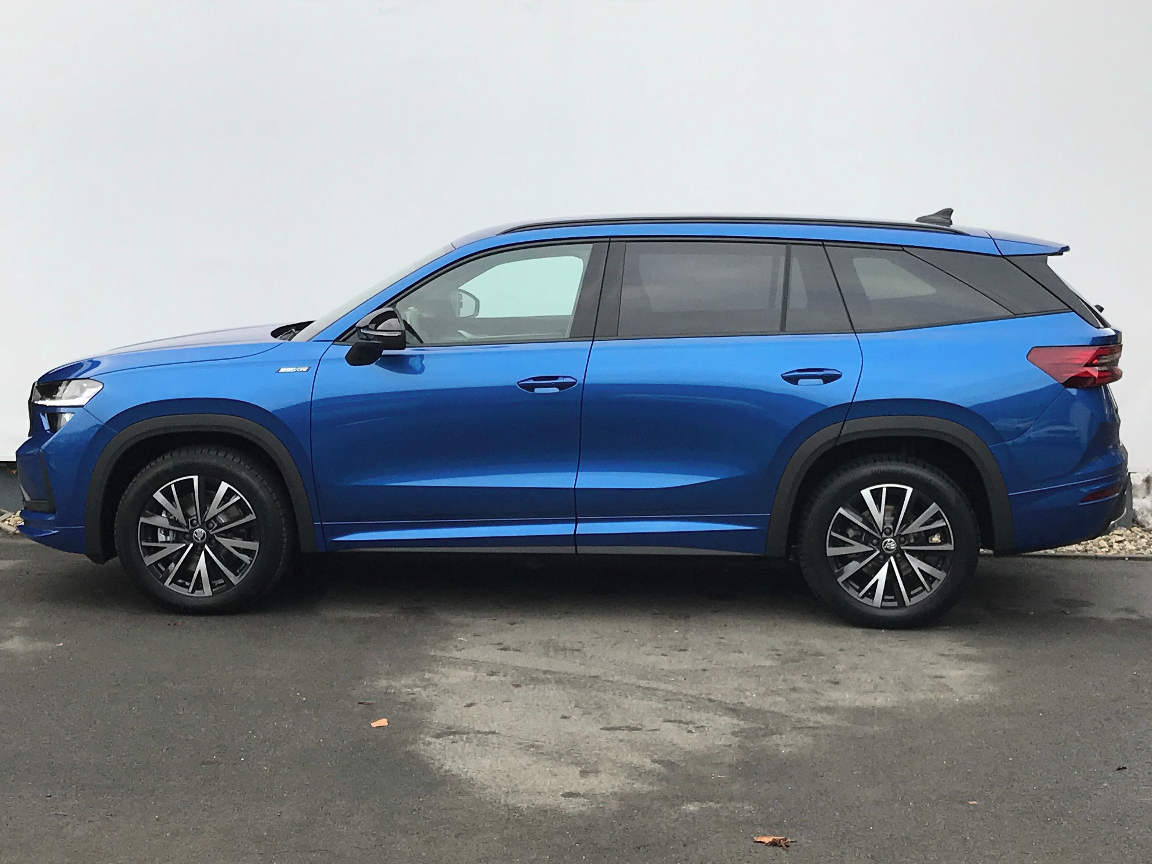 Škoda Kodiaq, TDi 142kW 4x4 SPORTLINE+TAŽNÉ - fotka 3