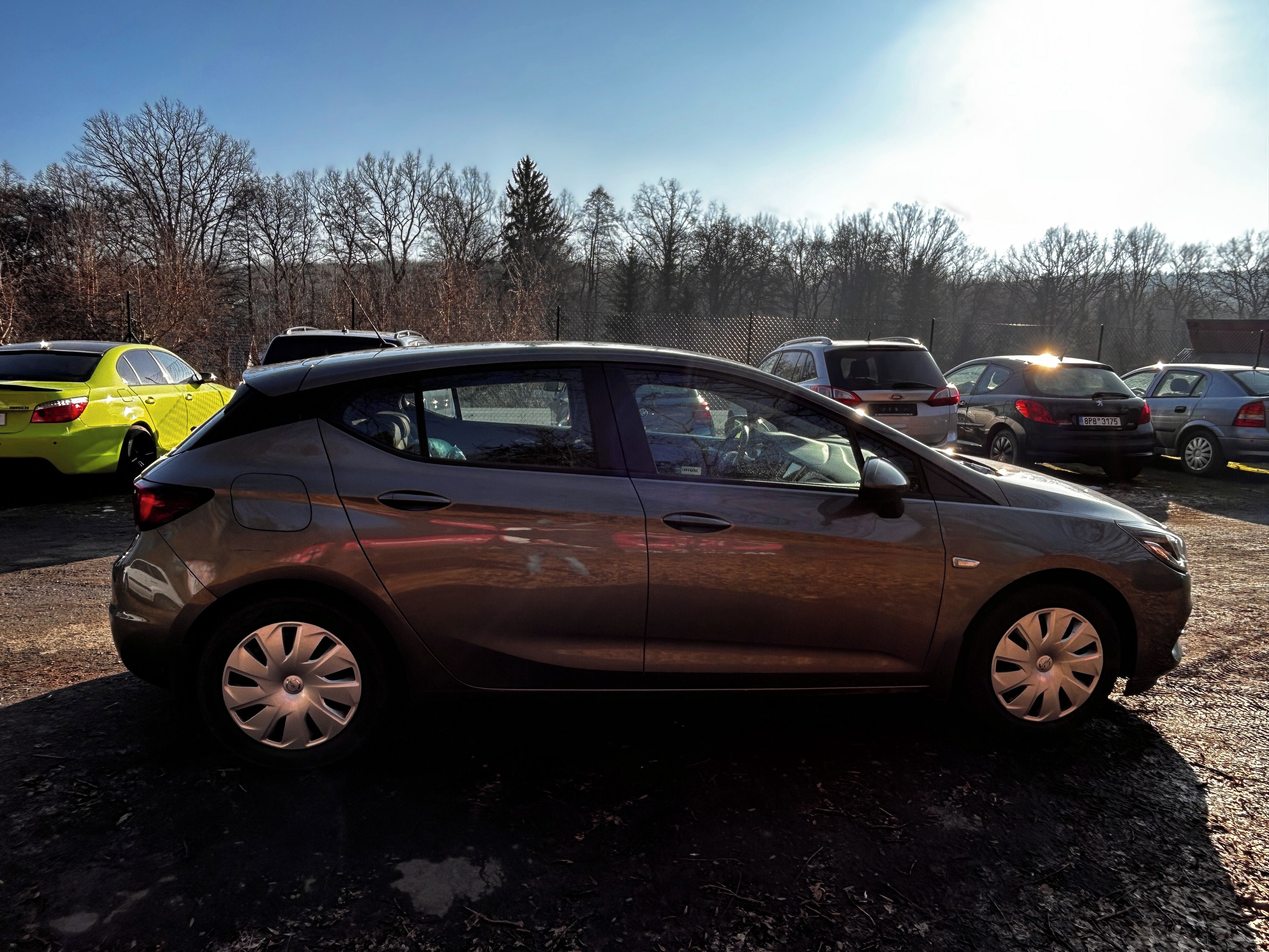 Opel Astra, 1,2i 81kW, nové v ČR - fotka 6