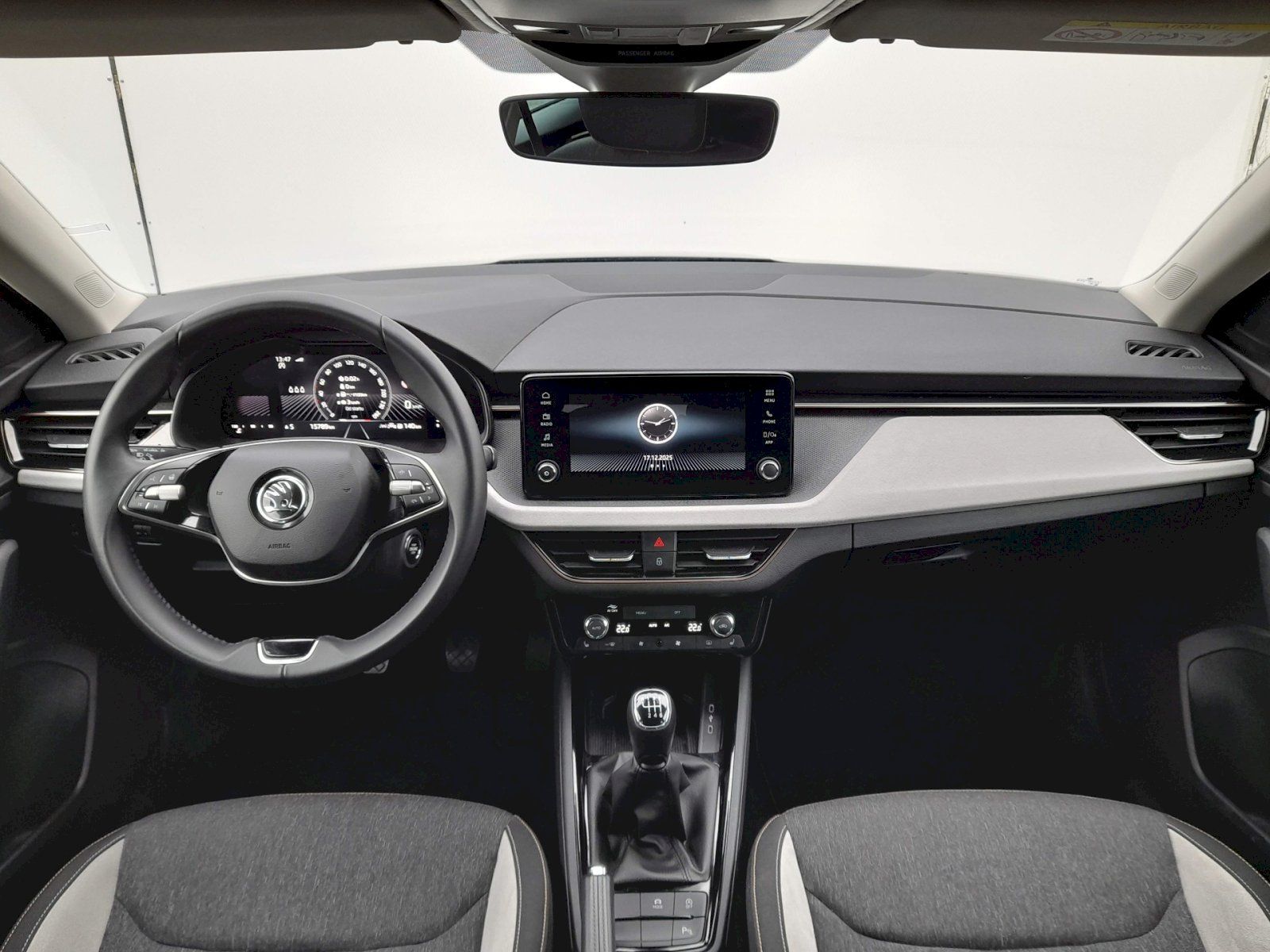 Škoda Scala, Top Selection 1.0TSI 85kW 6MP - fotka 5