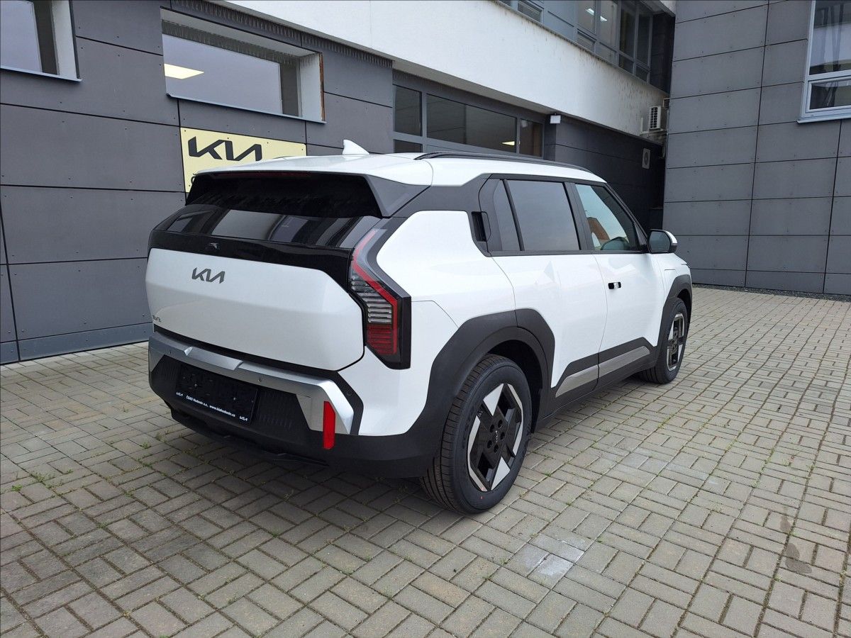 Kia EV3, 150k elektro  Earth 81,4 KW - fotka 6