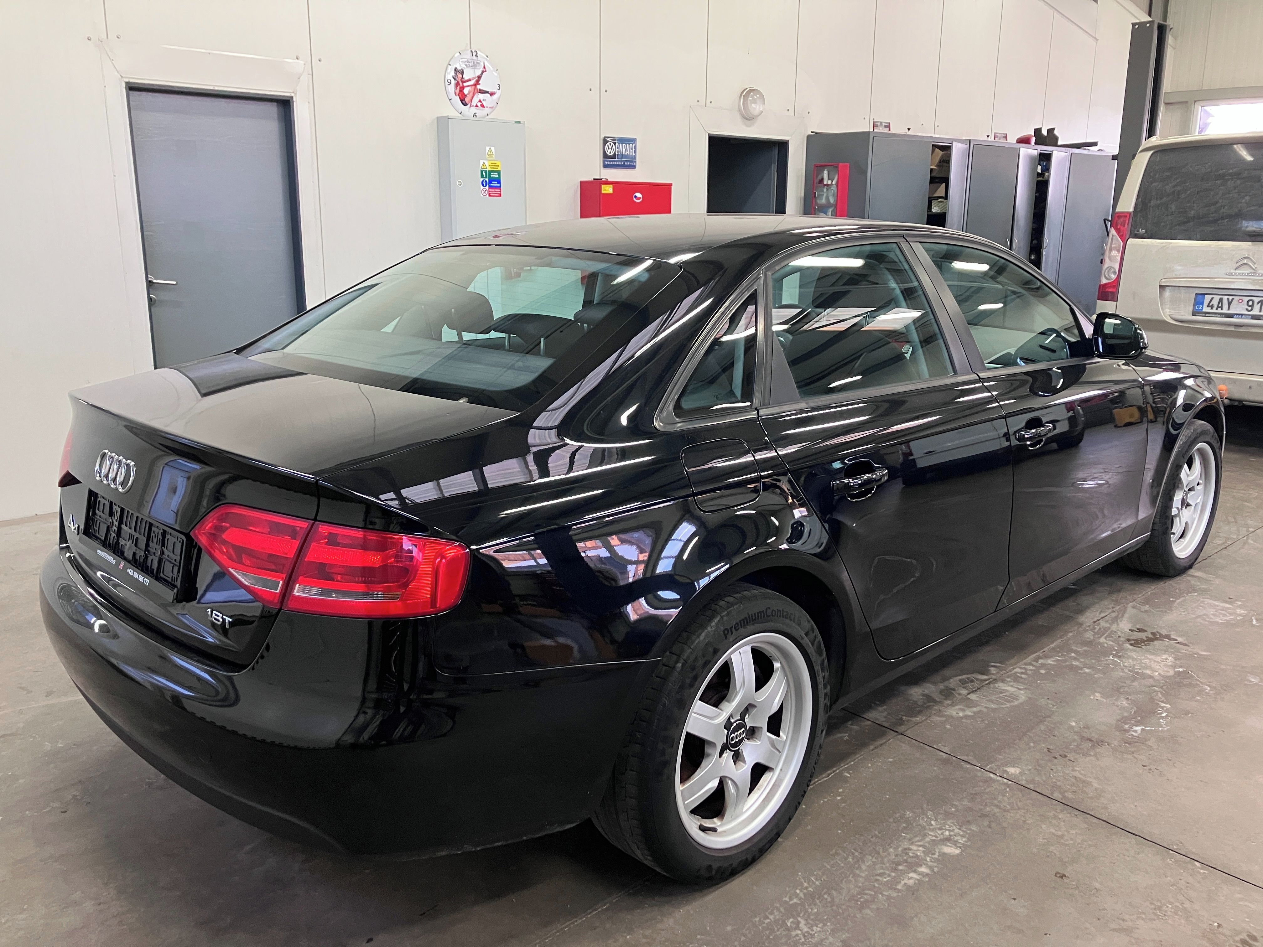 Audi A4, 1,8 TFSI motor po GO - fotka 4