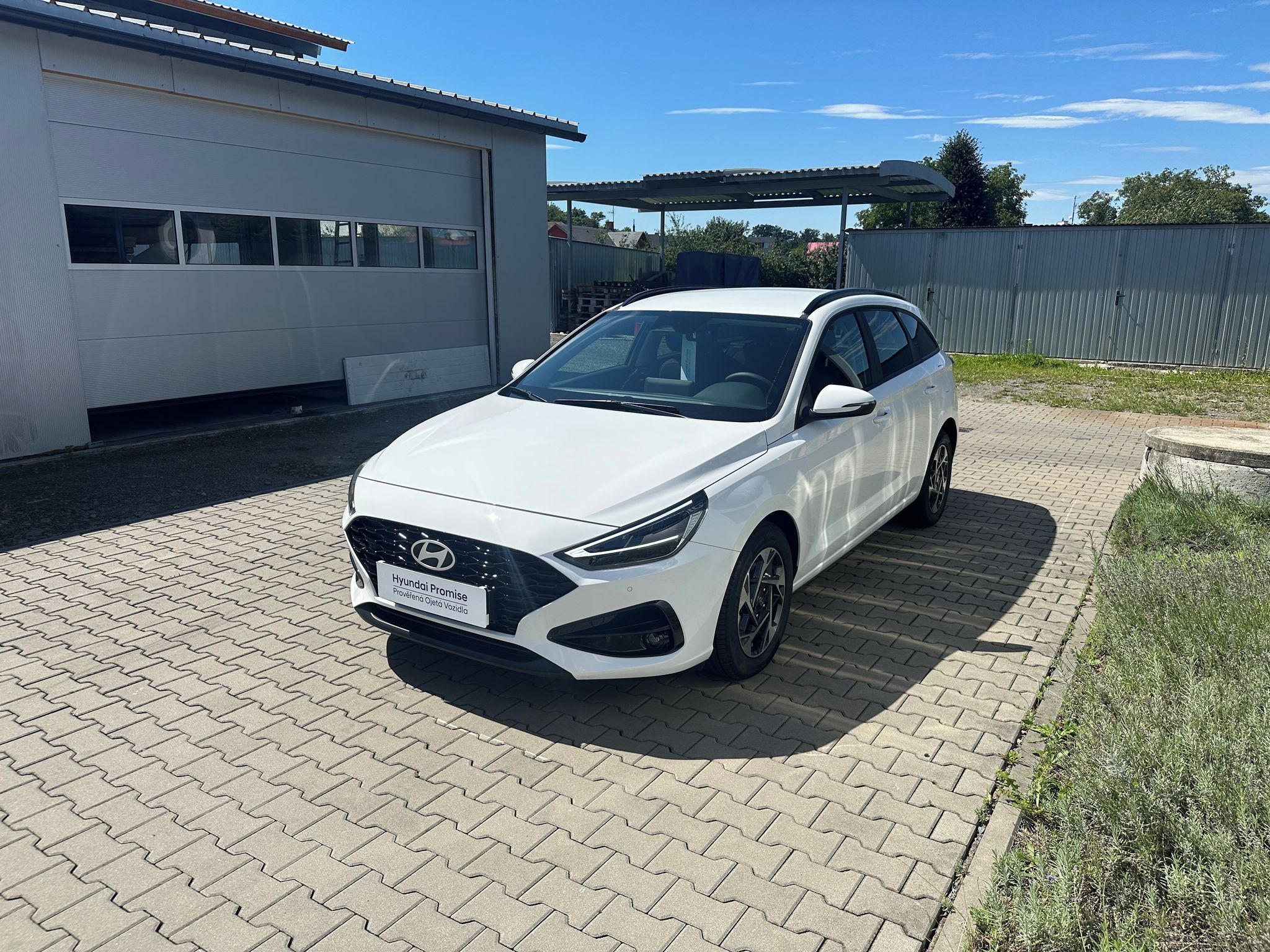 Hyundai i30, WG FL 1,0 T-GDI FAMILY - fotka 3