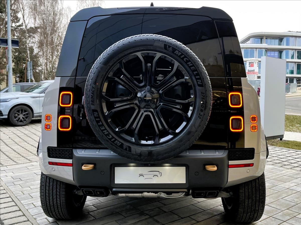 Land Rover Defender, 110 V8 P635 OCTA - fotka 6