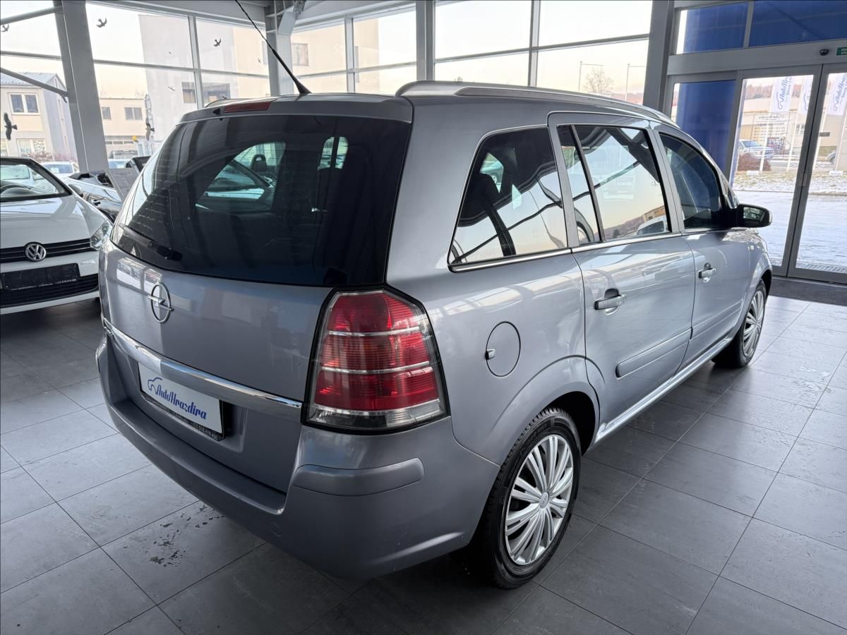Opel Zafira, 1,6   77kW,SERVISKA,7 MÍST - fotka 6