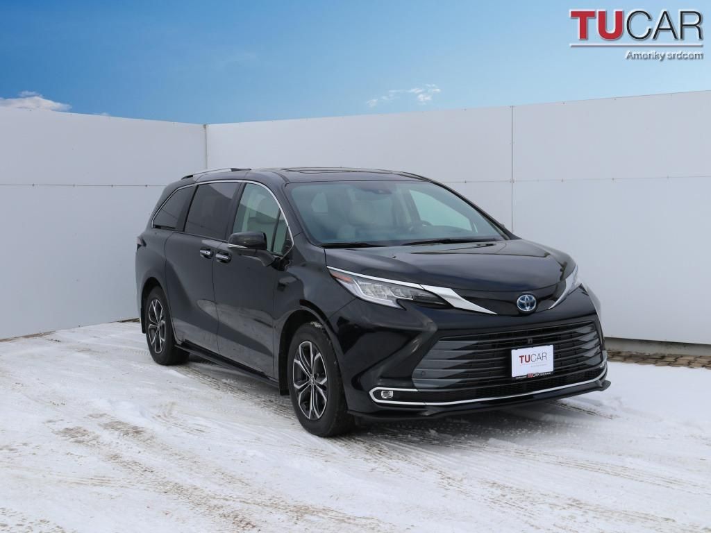 Toyota Sienna, Platinum 2.5 HEV AWD