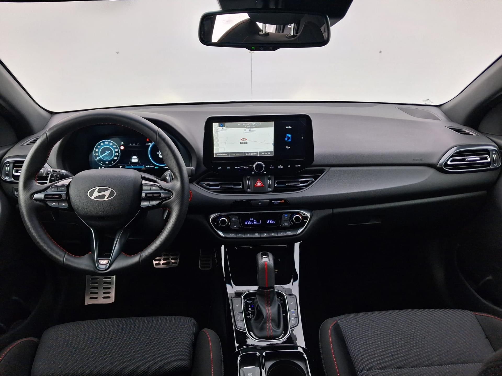 Hyundai i30, 1.5 T-GDI MHEV DCT N-Line - fotka 5