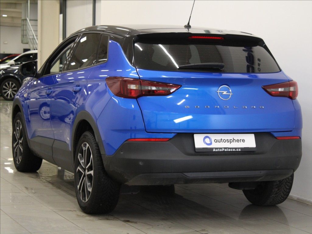 Opel Grandland, 1,2 Turbo 96kW AT 32tkm.Záruka - fotka 3