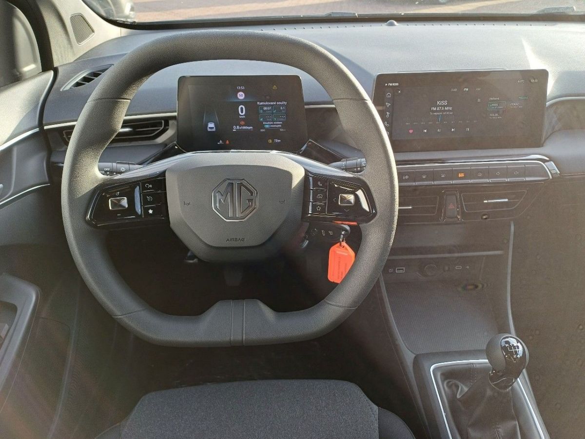 MG MG3, EXCITE 1,5l 85 kW - fotka 5