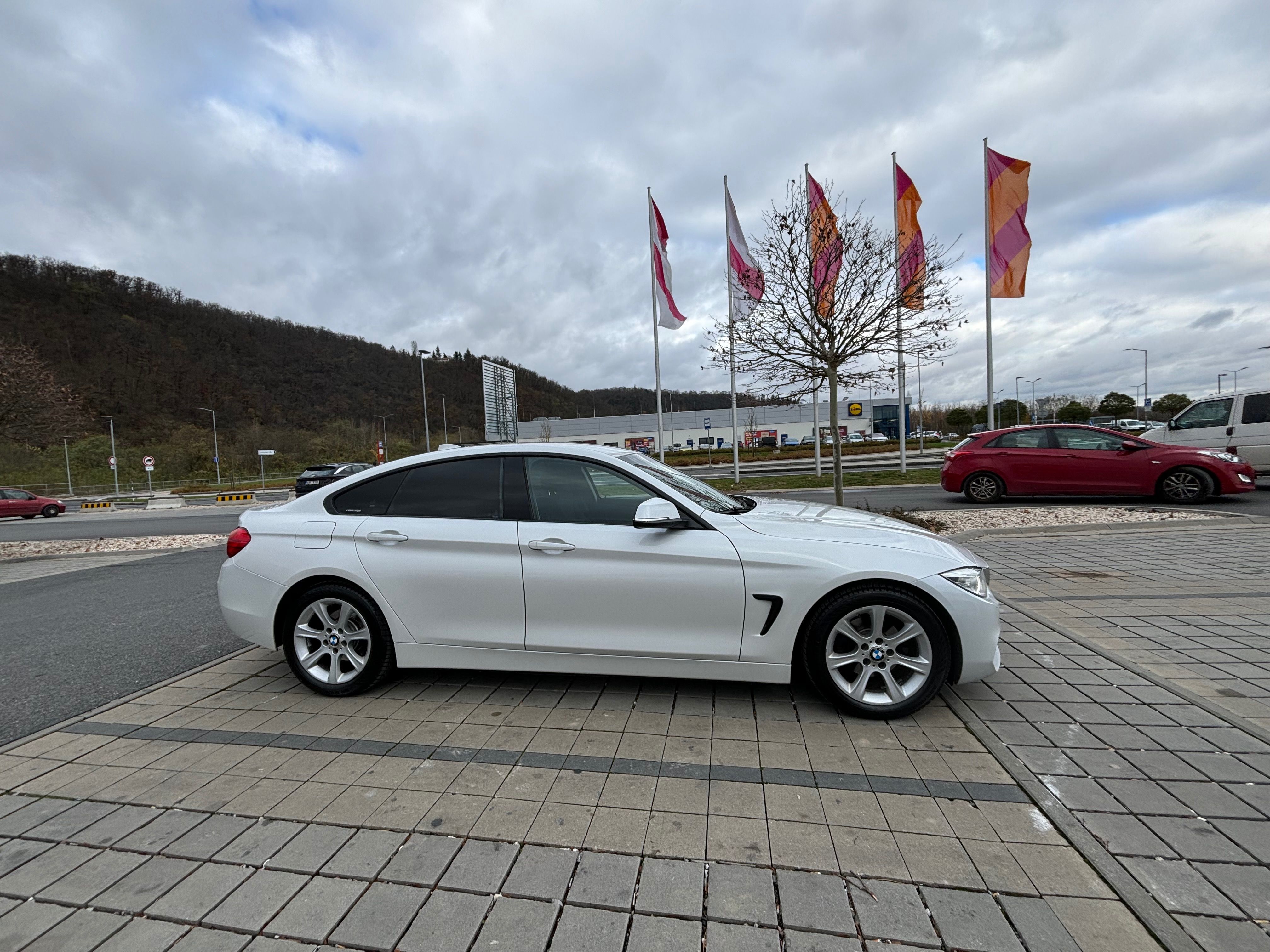 BMW Řada 4 - fotka 4