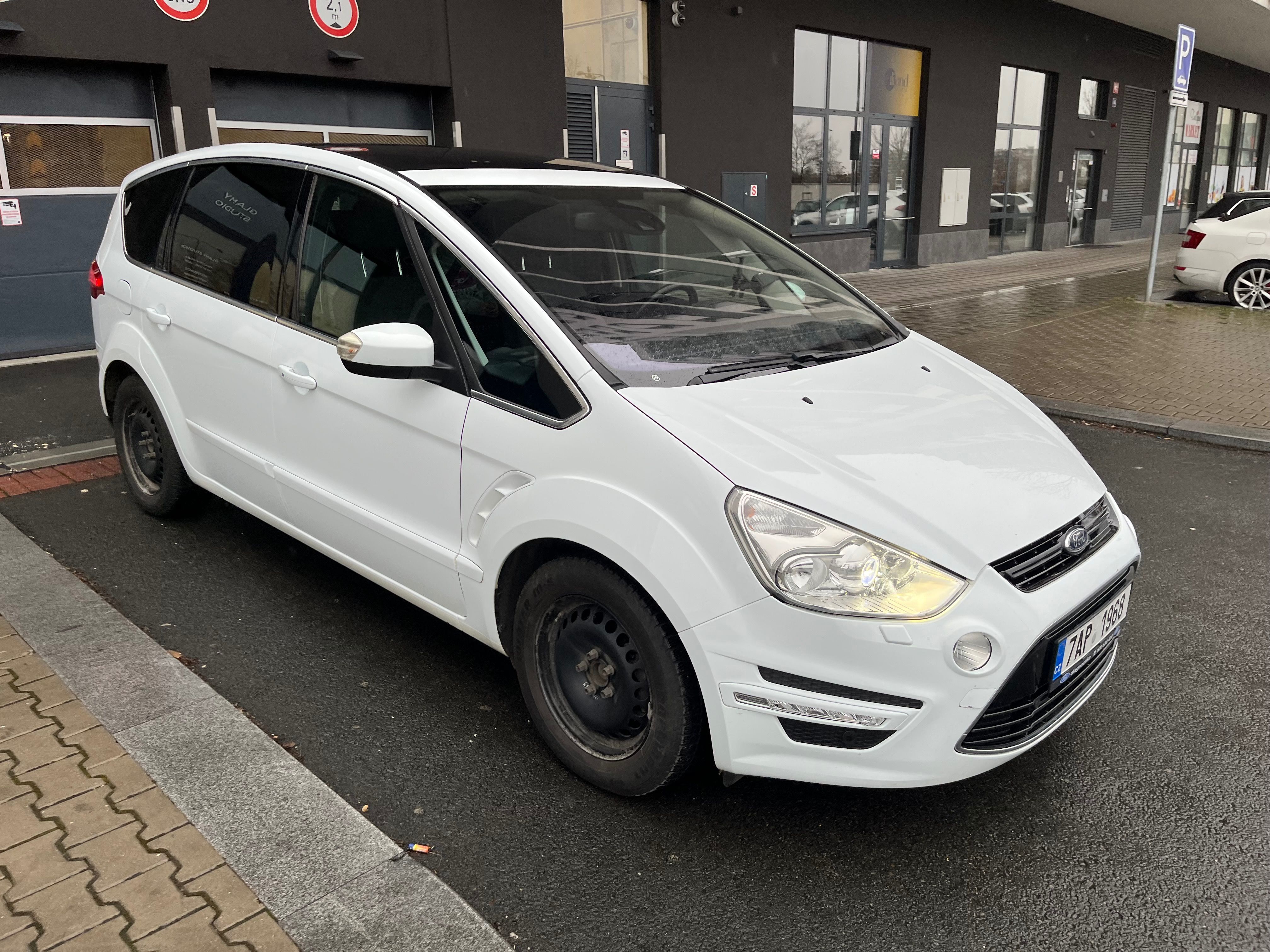 Ford S-MAX, Ford S-MAX, 2.0 TDCi, Titanium - fotka 5