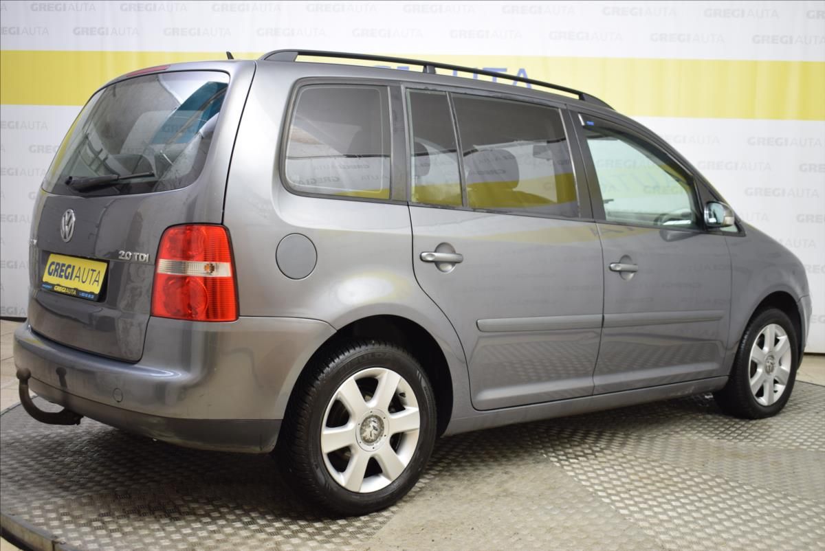 Volkswagen Touran, 2,0 TDi PO SERVISU,7MÍST - fotka 6