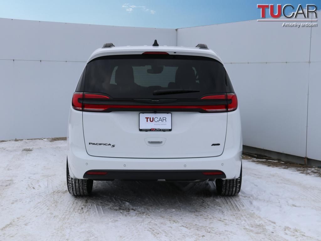 Chrysler Pacifica, Select AWD 3.6 V6 - fotka 6