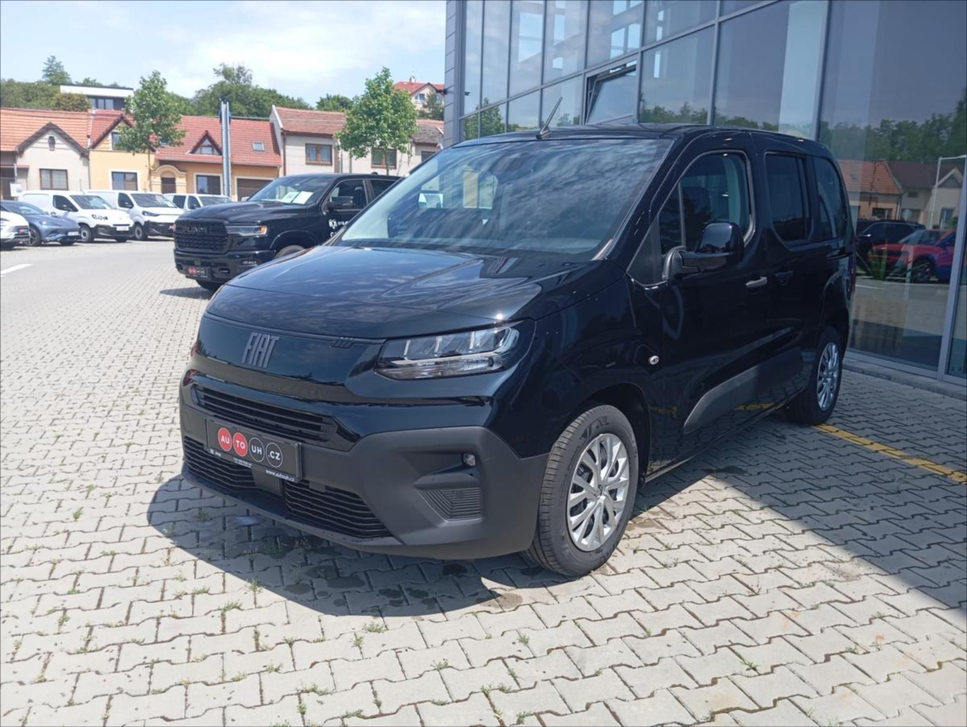 Fiat Dobló, 1,5 BlueHDI 131k  Panorama M1 - fotka 3