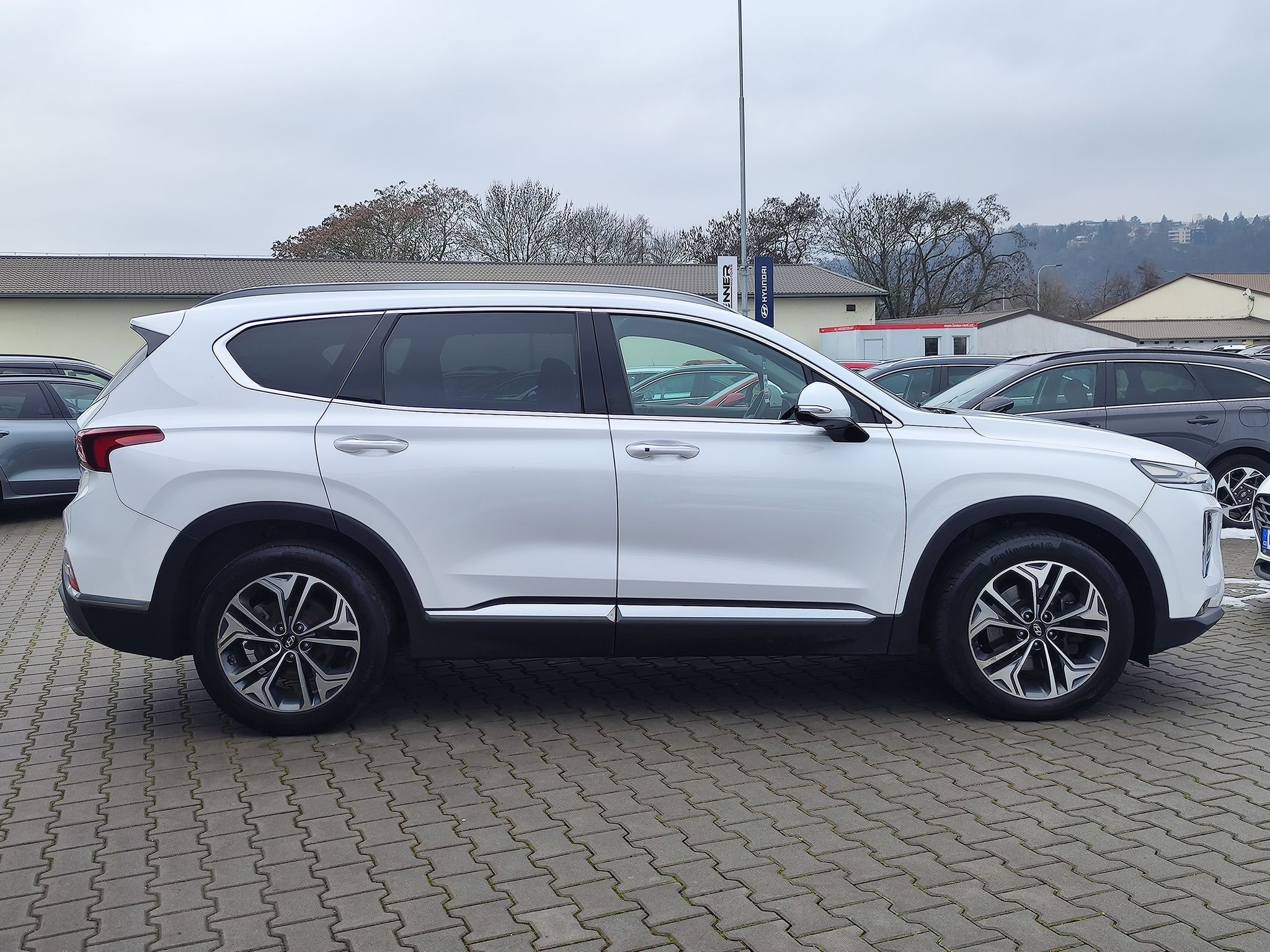 Hyundai Santa Fe, 2.2 CRDI/147kW PRM LUX PNM 4x4 - fotka 4