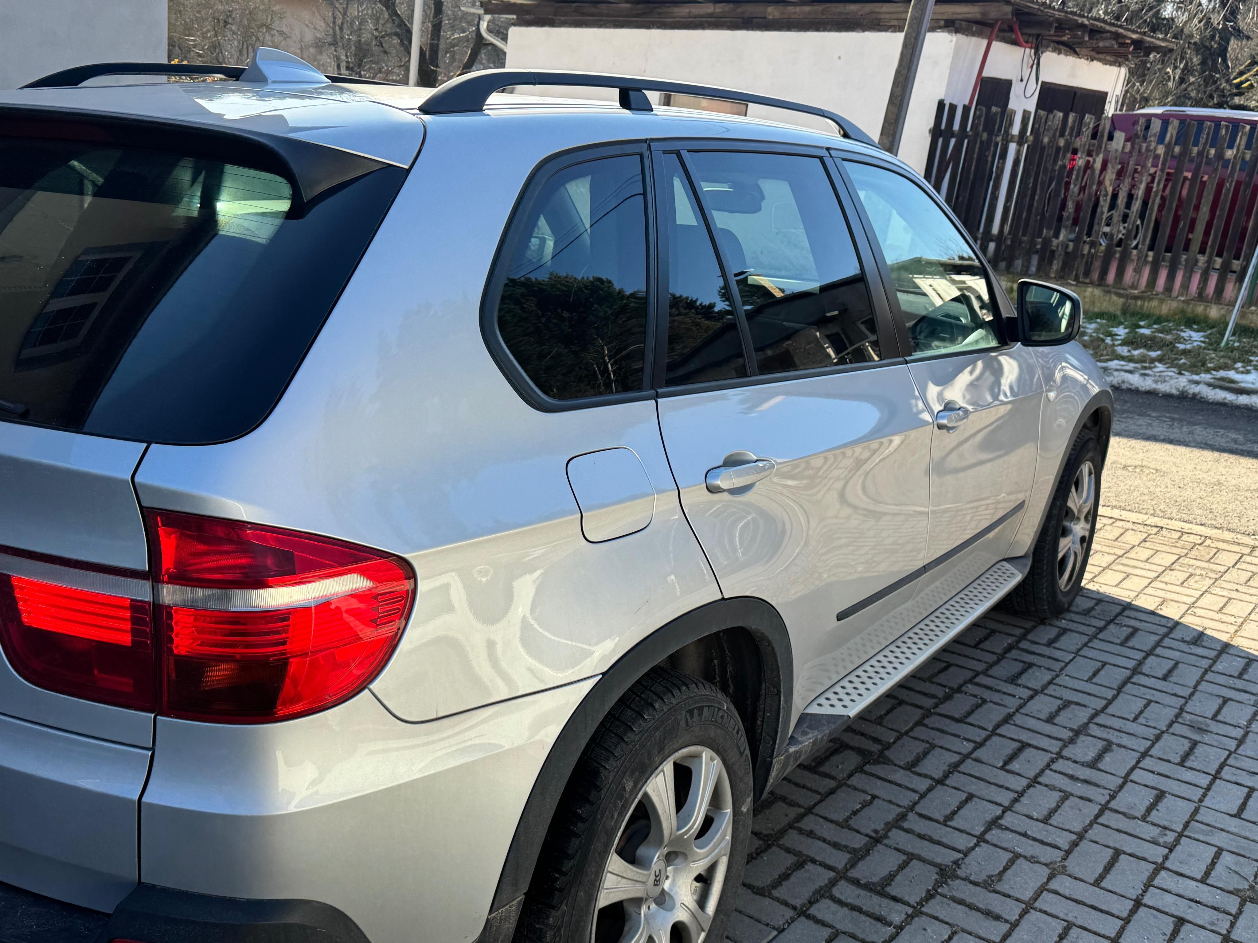 BMW X5 - fotka 4
