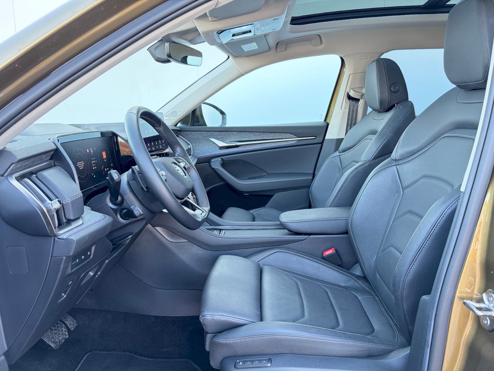 Škoda Kodiaq, DSG 2.0 TDI / 142kW / 4x4 / EX - fotka 6