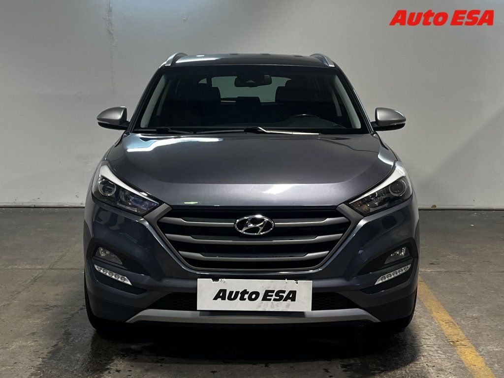 Hyundai Tucson, 1.7 CRDi,navi,autoAC - fotka 2