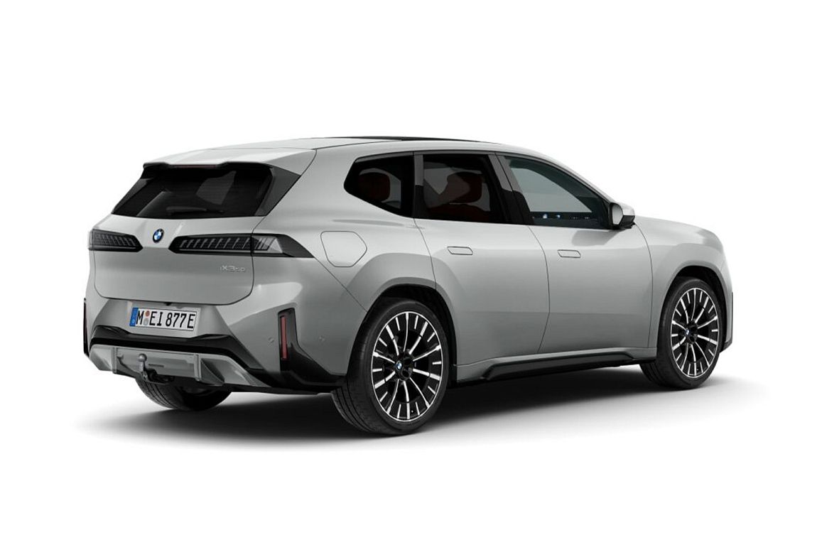 BMW iX3, 50 xDrive - fotka 2