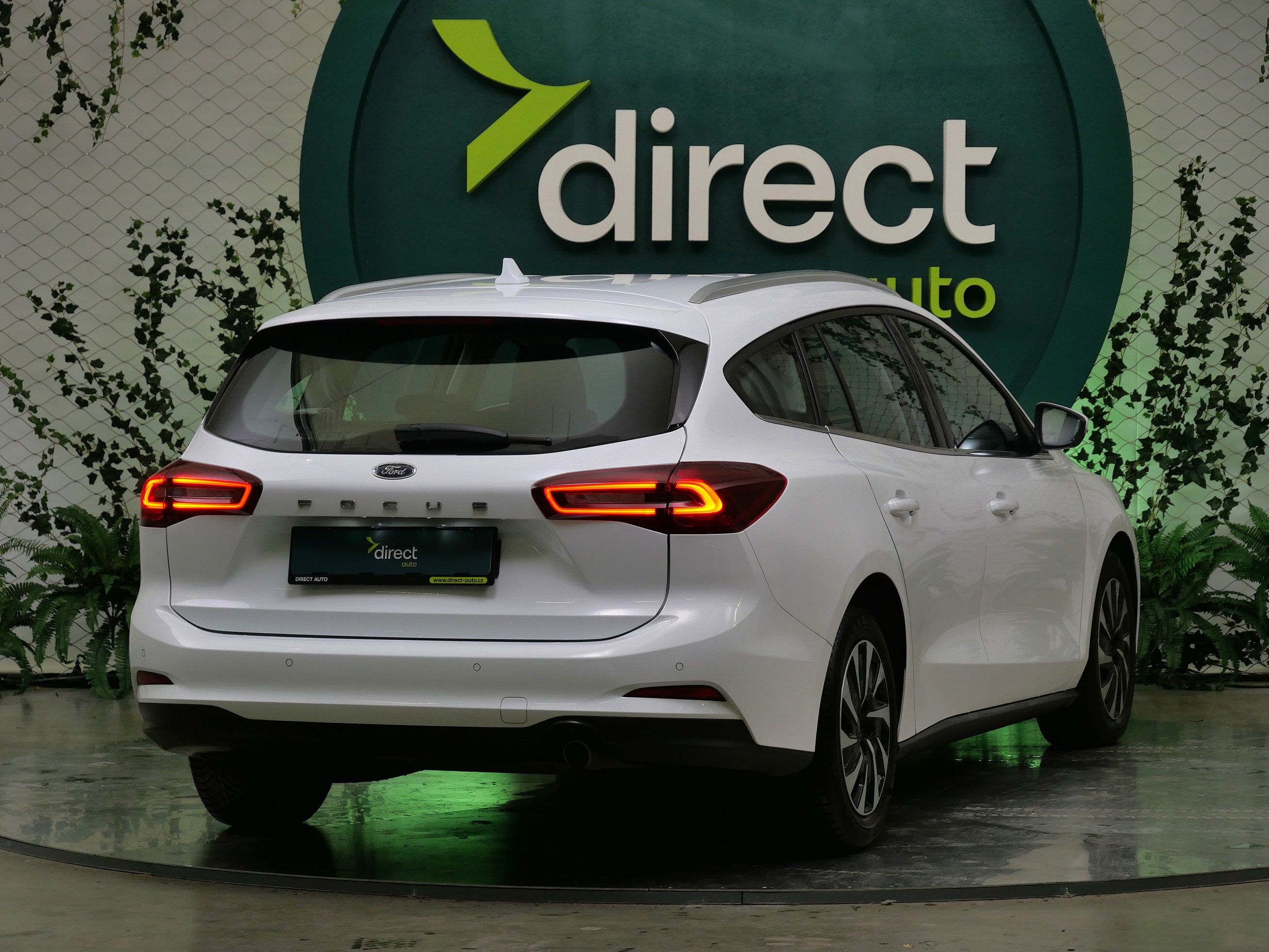 Ford Focus, 1.5 TDCI 88 kW Titanium - fotka 2