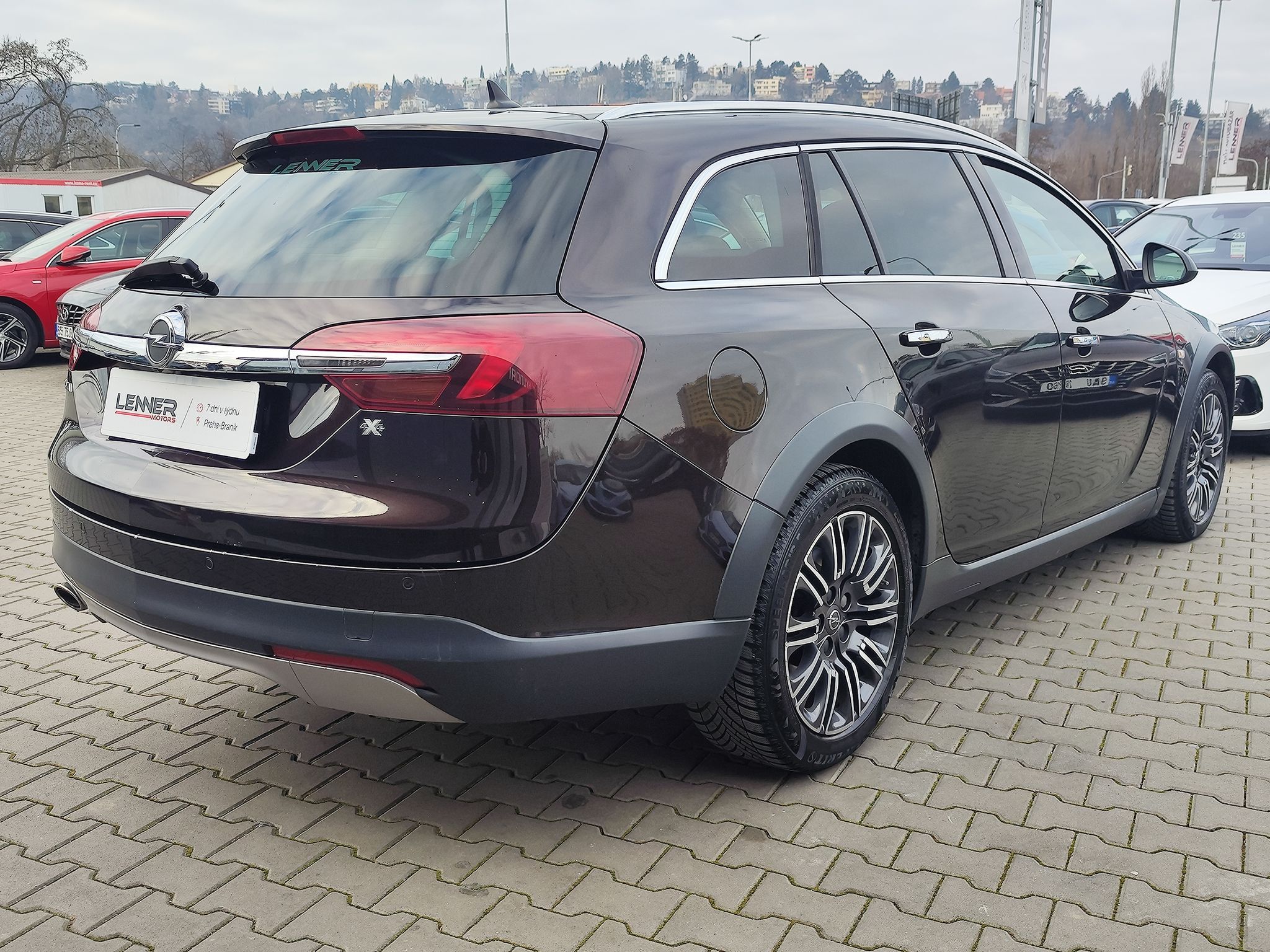 Opel Insignia, 2.0 CDTI/125kW Sports AT  4x4 - fotka 5
