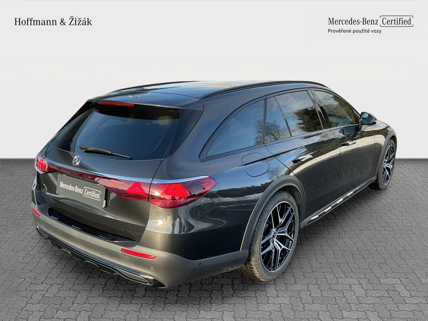 Mercedes-Benz Třídy E, 220 d ALLTERRAIN 4MATIC - fotka 5
