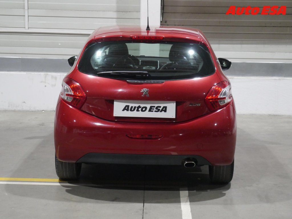Peugeot 208, 1.6 VTi,Allure - fotka 5