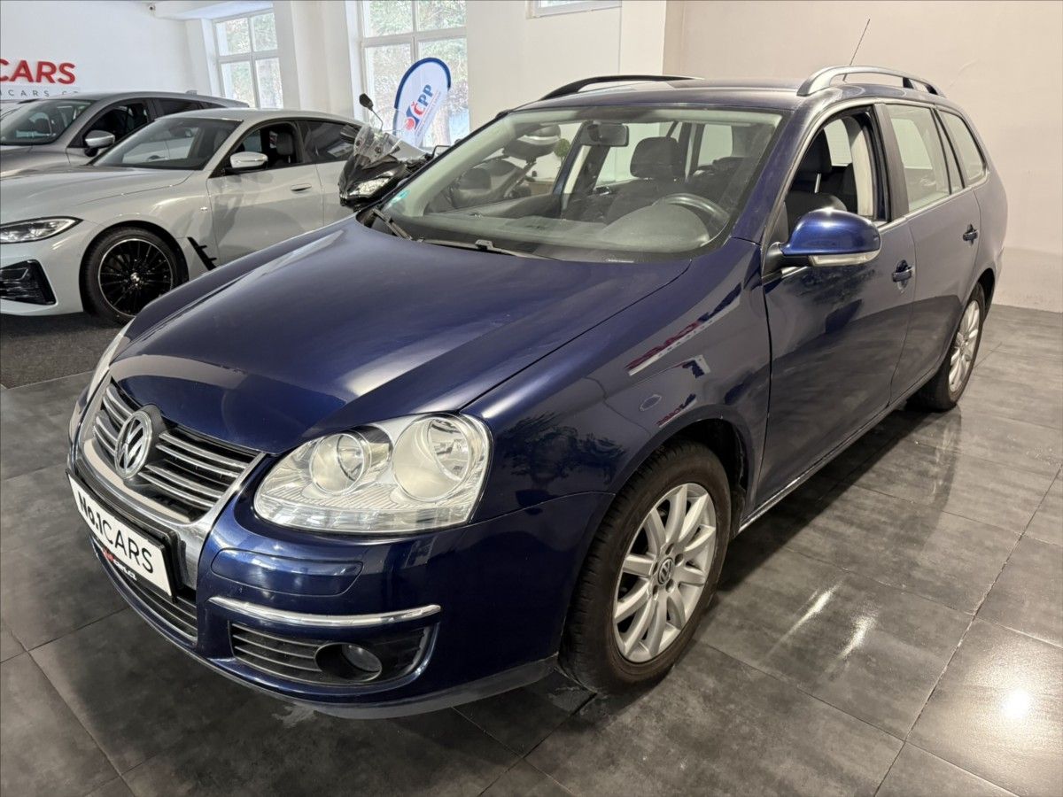 Volkswagen Golf, 1,4   TSI 90KW TREND TAŽNÉ - fotka 3