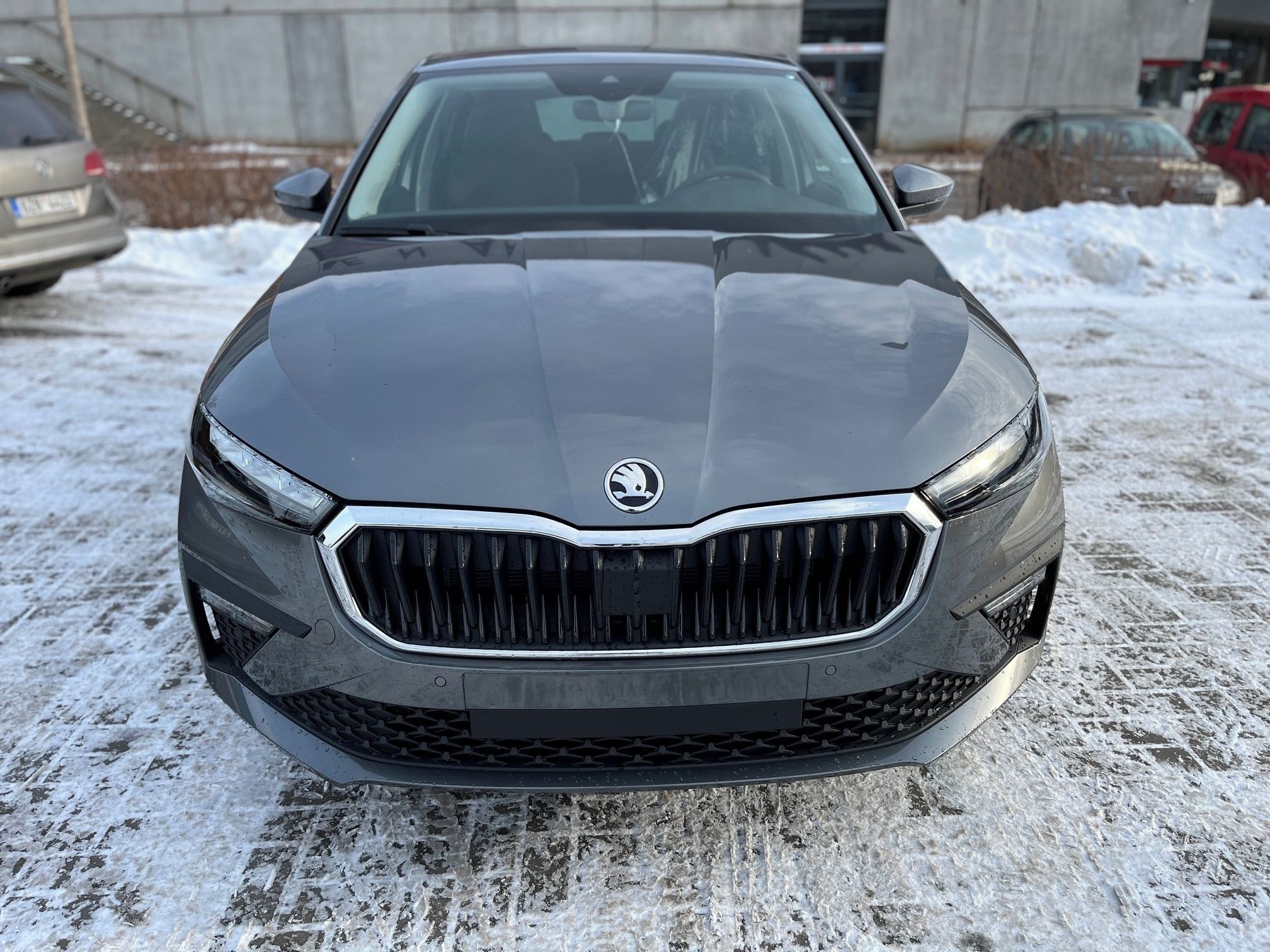 Škoda Scala, 130 let Premium TSI 85 REZERV. - fotka 2