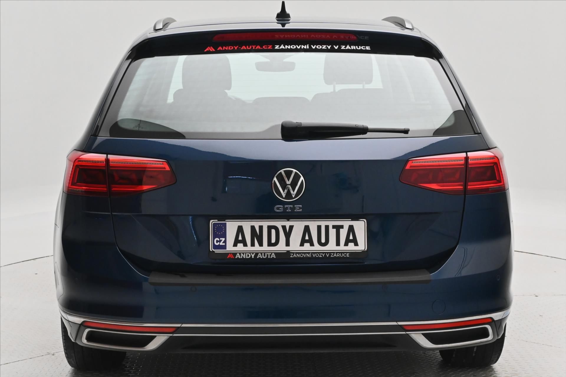 Volkswagen Passat, 1,4 GTE 160 KW DSG Business Zá - fotka 6