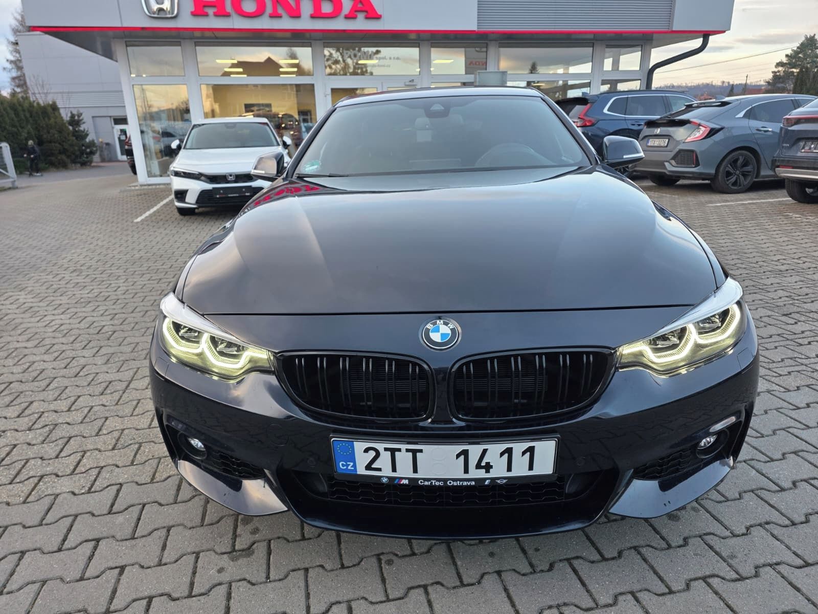 BMW Řada 4, 440i xDrive M-Sport OdpočetDPH - fotka 4