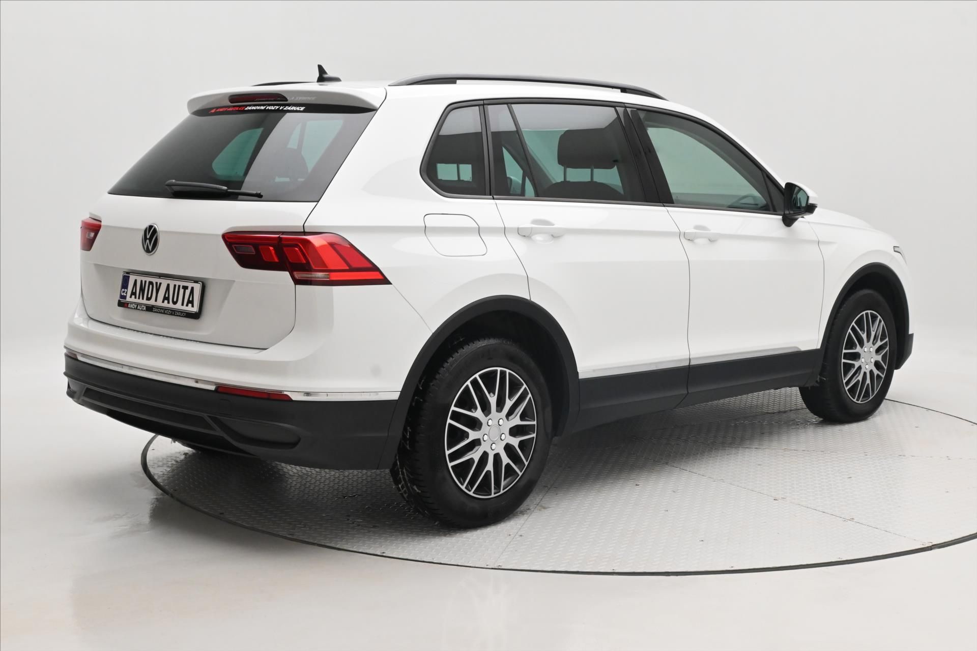 Volkswagen Tiguan, 2,0 TDI 110 kW DSG Life Záruka - fotka 5