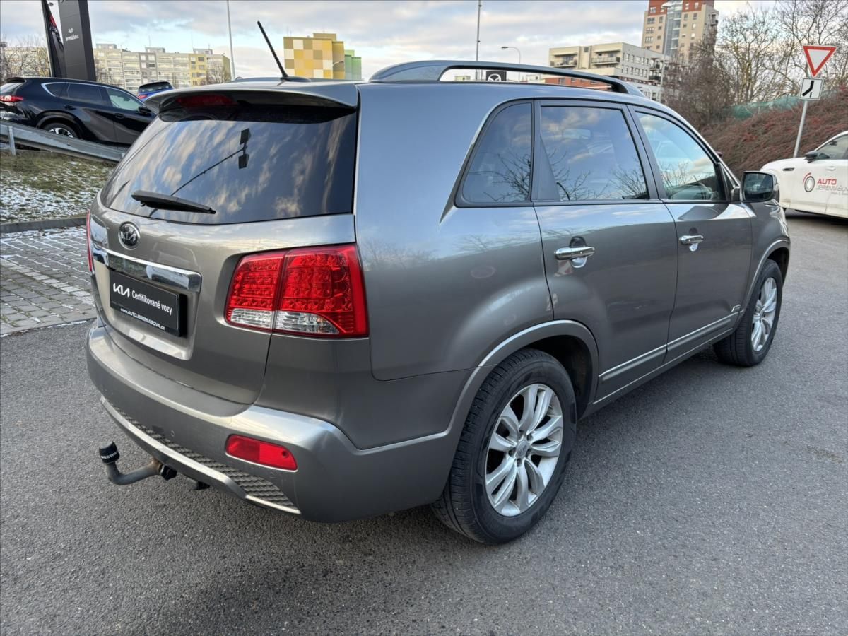 Kia Sorento, 2,2 CRDi AT 4x4 Premium PANORA - fotka 5