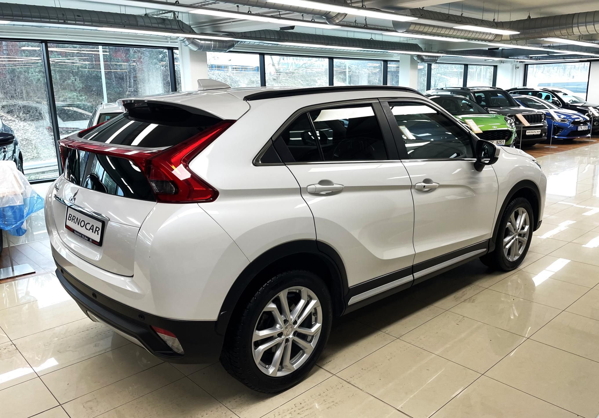 Mitsubishi Eclipse Cross, 1,5 T-GDi 120kW, ČR - fotka 6