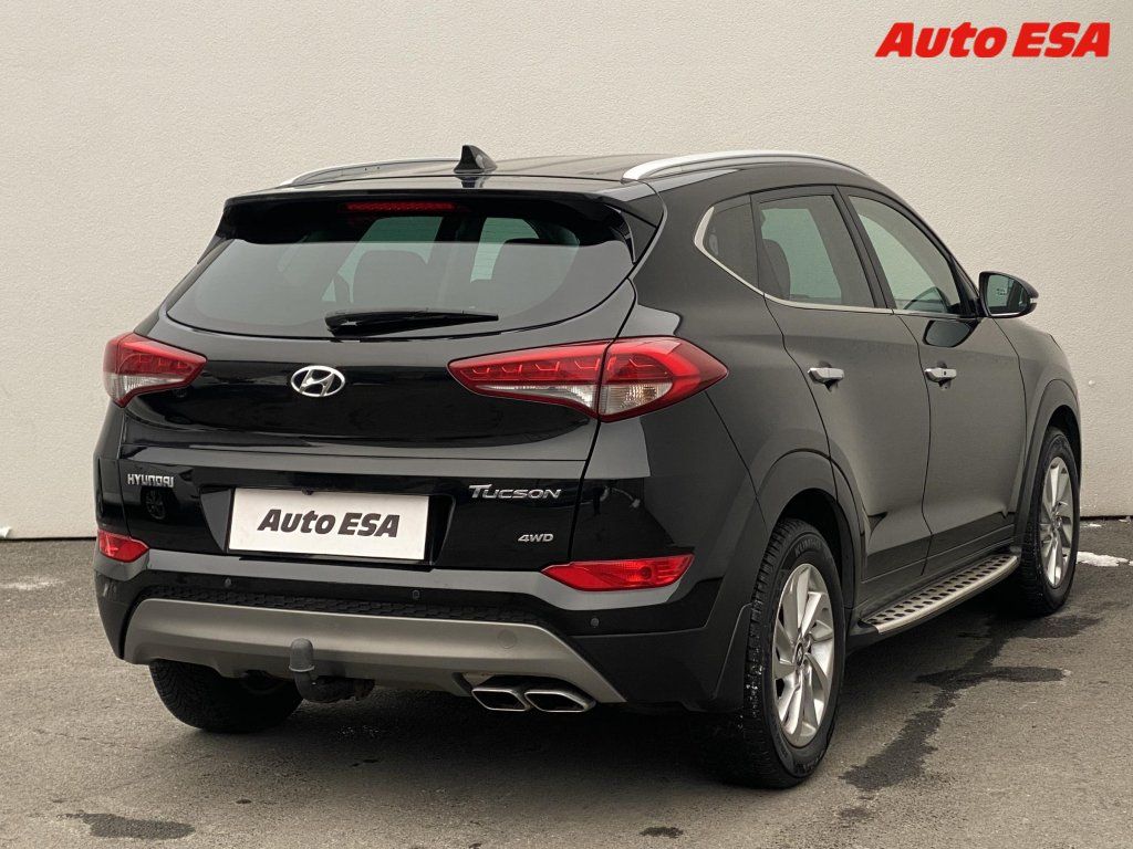 Hyundai Tucson, 2.0 CRDi 4WD,ČR,Style,AT - fotka 4