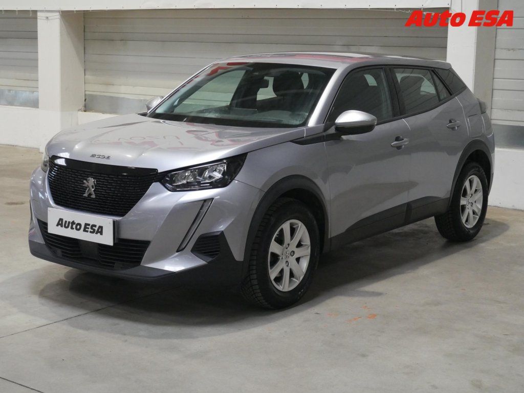 Peugeot 2008, 1.2PT,AC,temp - fotka 3