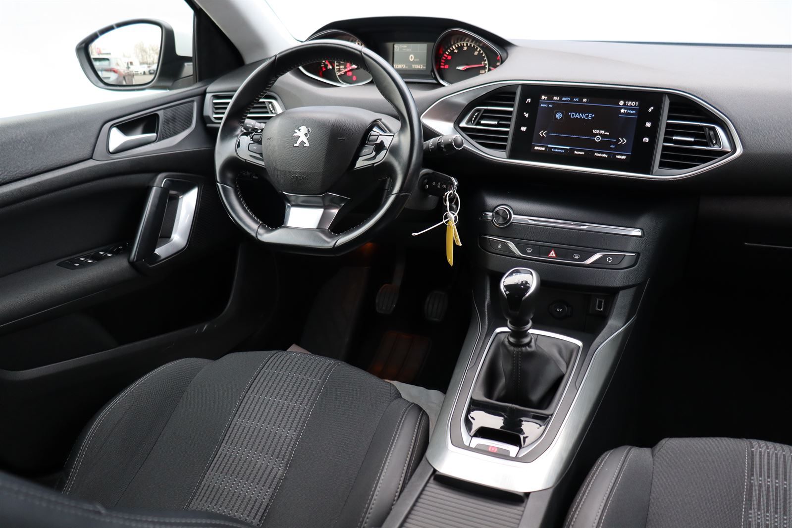 Peugeot 308, SW Allure 1,5 BlueHDi - fotka 5