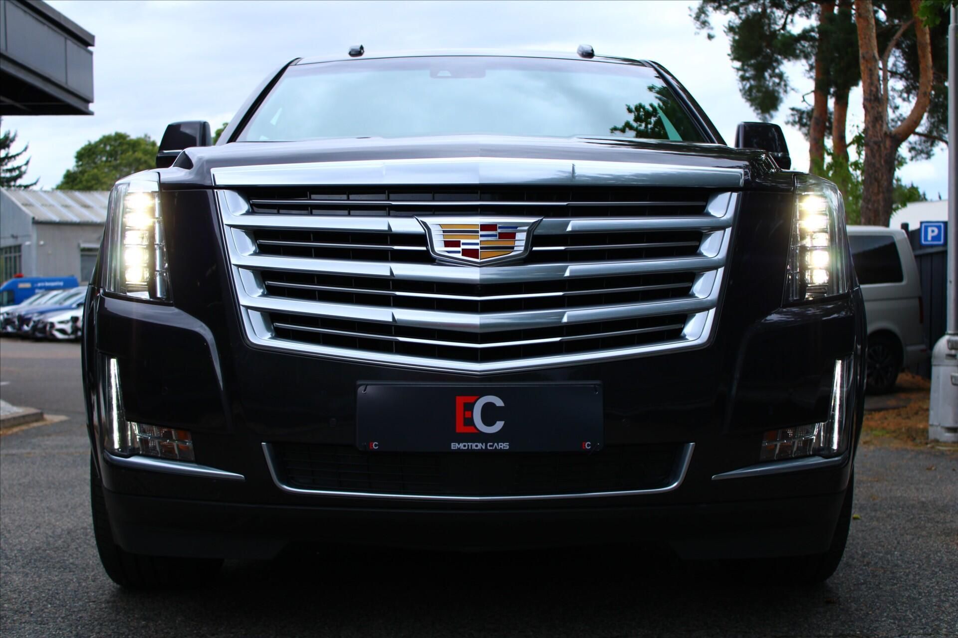 Cadillac Escalade, ESV Platinum  CZ EU Verze - fotka 2