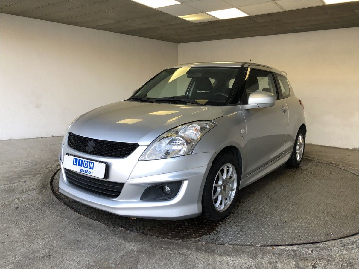 Suzuki Swift, 1,2 16V VVT-i X-ITE - fotka 3