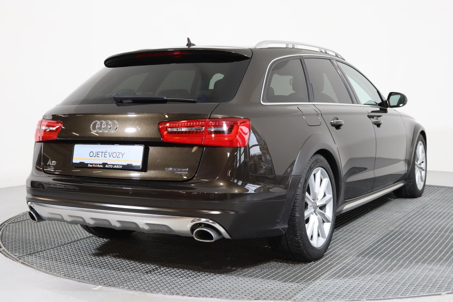 Audi A6 allroad, 3.0 BiTDI tiptronic - fotka 2