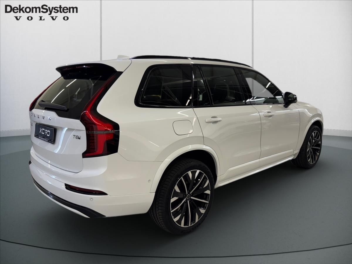 Volvo XC90, 2,0 T8 AWD Plus Dark 9875 - fotka 3