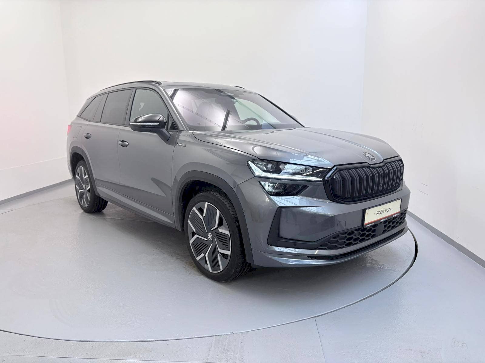 Škoda Kodiaq, Sportline 2.0TDI/142kW 4X4 7DS - fotka 6