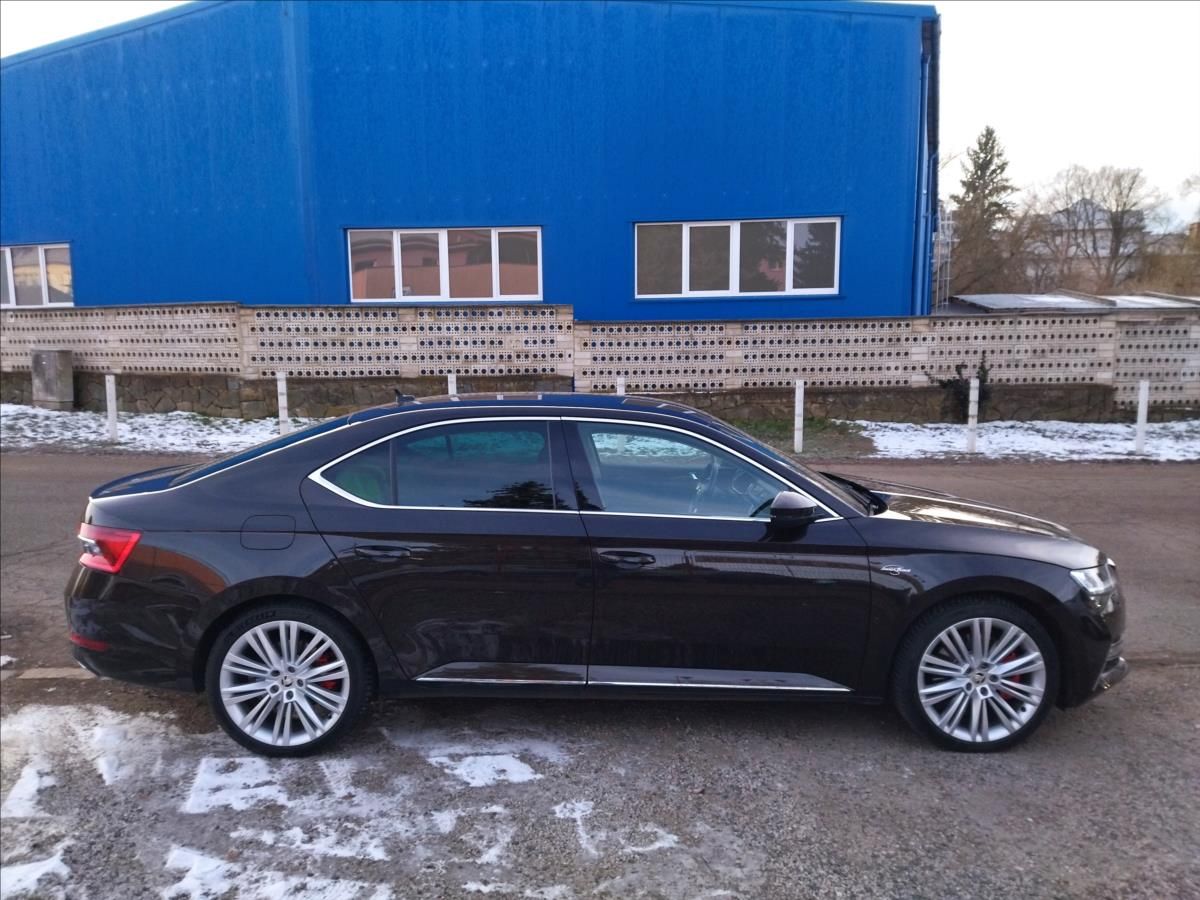 Škoda Superb, 2,0 TSI 4x4 DSG 200kW  Laurin - fotka 5