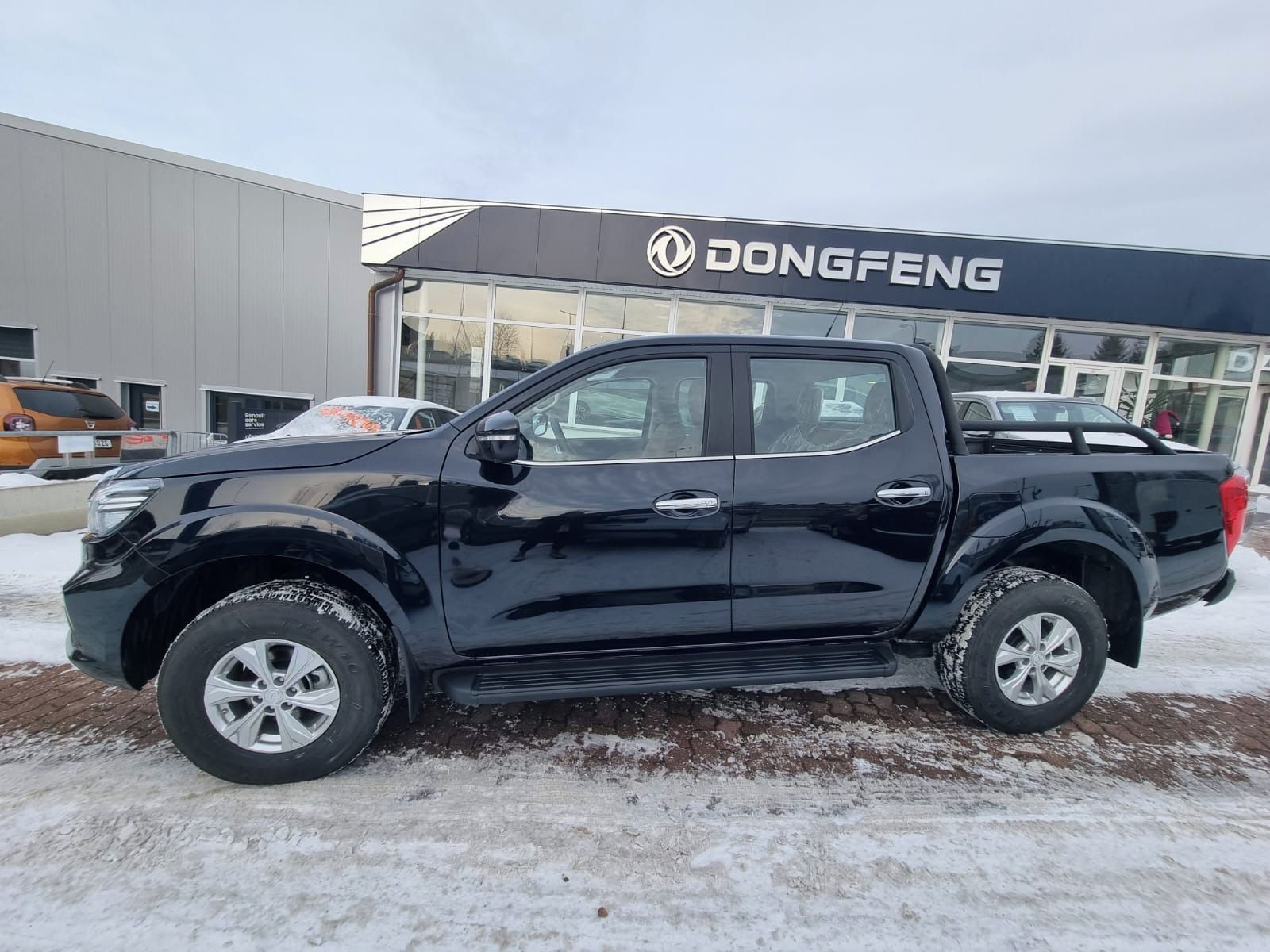 Dongfeng DF 6, 4WD AT MID - fotka 2