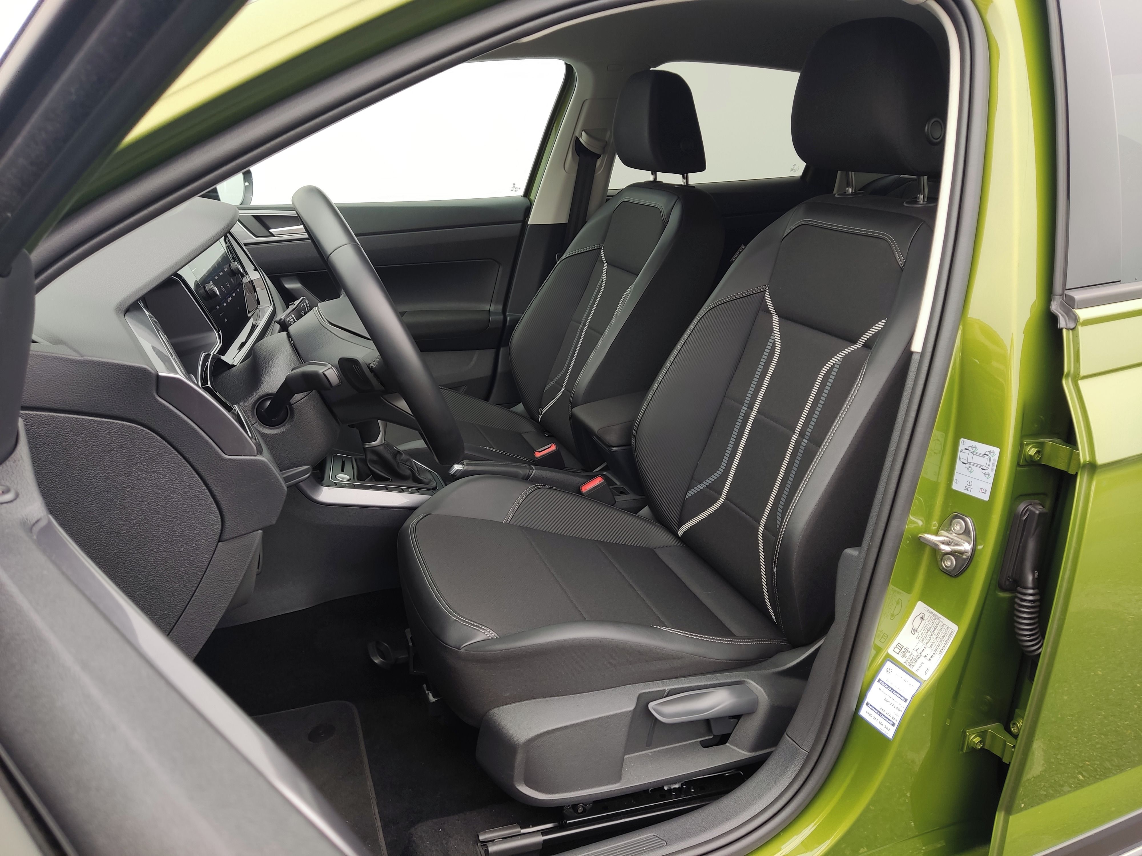 Volkswagen Taigo, 1.0 TSI 85 kW DSG Style - fotka 6