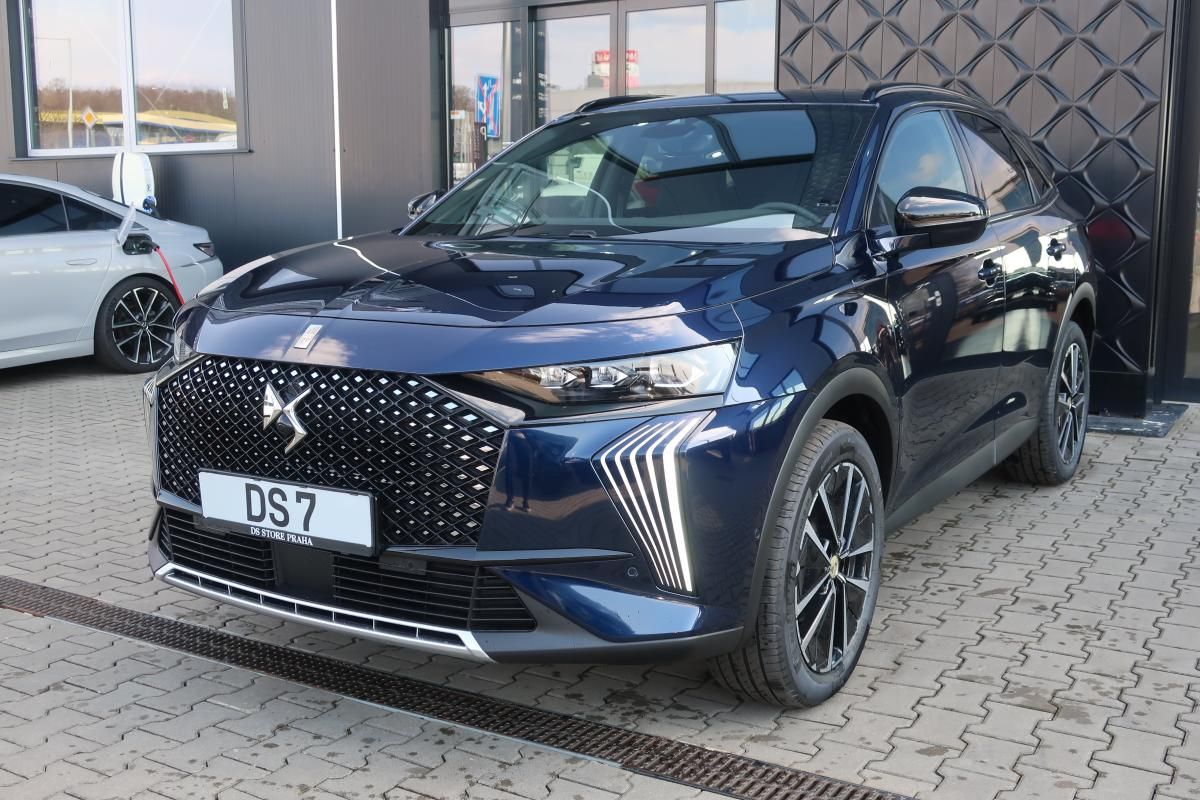 DS 7, EDITION FRANCE PLUG-IN HYBRID