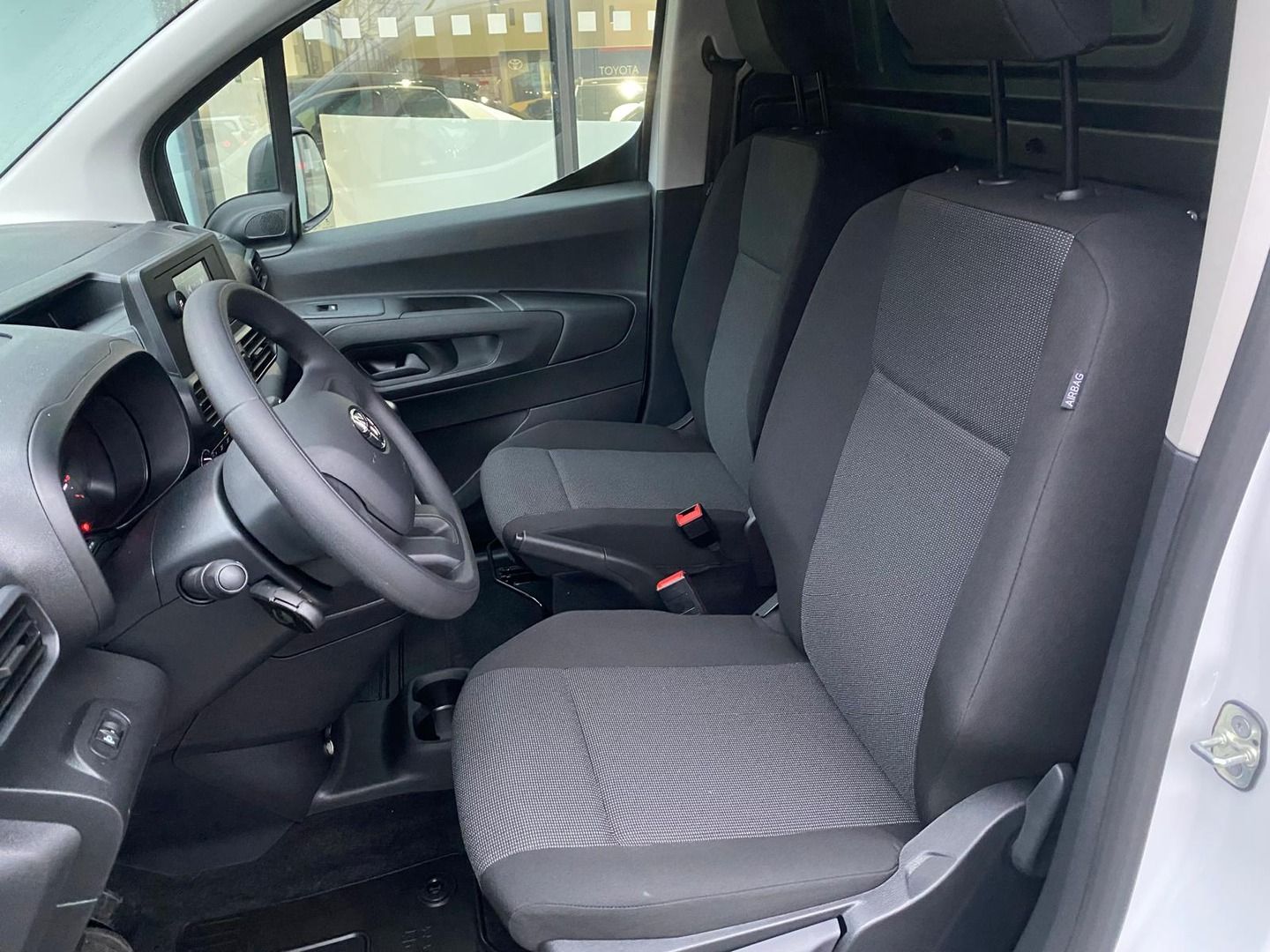 Toyota Proace City, 1,5 Active Long - fotka 5