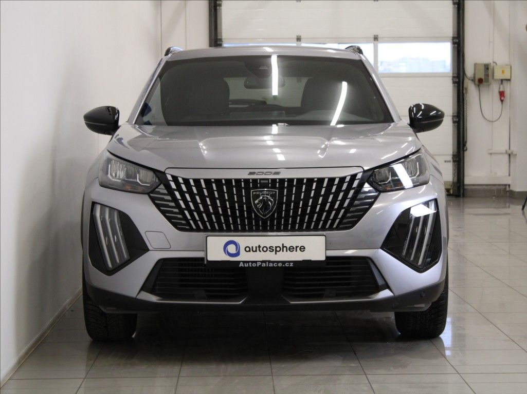 Peugeot 2008, 1,2 PT 96kW AT Allure 32tkm. - fotka 2