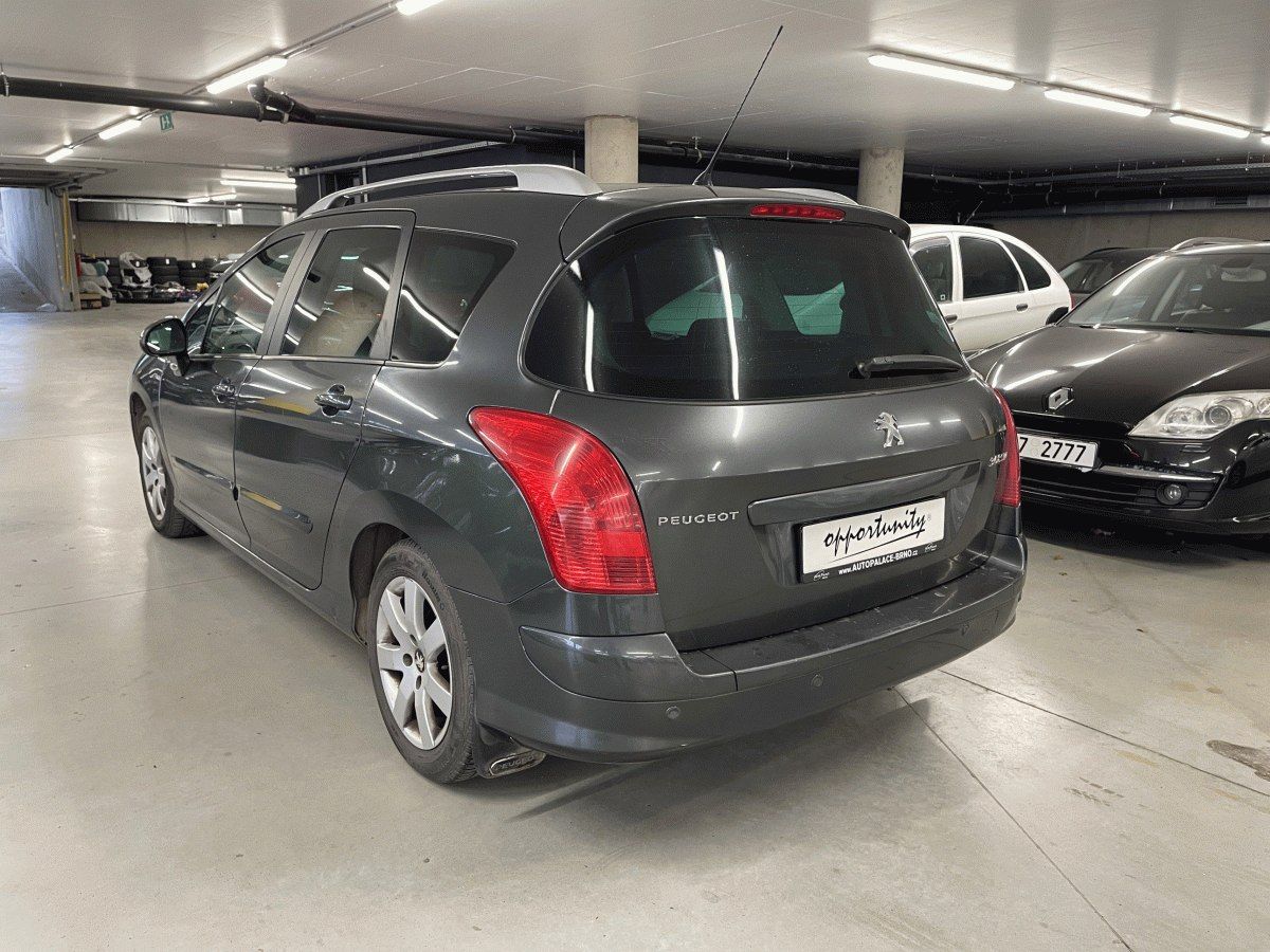Peugeot 308, 1.6 VTi, 88kW, ČR - fotka 2